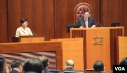 香港特首林鄭月娥出席立法會大會質詢時間。(美國之音湯惠芸攝）