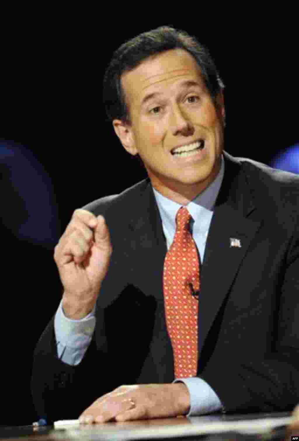 Eski Pennsylvania Senatörü Rick Santorum sosyal muhafazakâr görüşleriyle tanınıyor