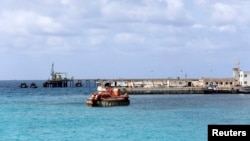 Zueitina, hải cảng nằm về hướng tây Benghazi, Libya