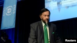 Le président du Groupe Intergouvernemental d’Experts sur le Climat, Rajendra Pachauri, lors d’une conférence de presse à Stockholm, le 27 septembre 2013.