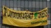 Naiki Tanker Minyak Sawit, Enam Aktivis Greenpeace Ditangkap