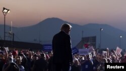 Претседателот Трамп на митинг во Невада