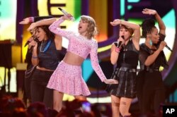 Taylor Swift performs at the iHeartRadio Music Festival at the MGM Grand Garden Arena on Sept. 19, 2014 in Las Vegas, Nevada.