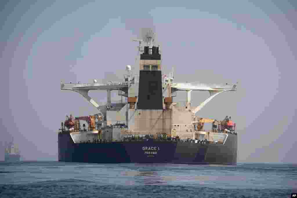 به نظر می رسد دولت محلی جبل الطارق دستور به آزادی ابرنفتکش ایرانی بدهد. این کشتی به خاطر حمل نفت برای دولت اسد که در تحریم قرار دارد، در این منطقه توقیف شده بود.&nbsp;