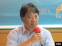 台湾教授协会秘书长许文堂