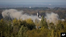 Ataque al monasterio de mujeres Svyato-Iversky cerca del aeropuerto de Donetsk.