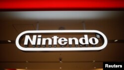 FILWE: The Nintendo logo is displayed at a Nintendo store during a press preview in Tokyo, Japan November 19, 2019