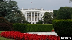Белый дом (архивное фото)