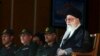 Líder iraní no confía en negociaciones