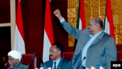 Le président érythréen Issaias Afeworki à Khartoum , Soudan, le 12 novembre 2008. 