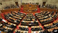 Συζήτηση για το νέο φορολογικό νομοσχέδιο.