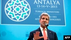 John Kerry también abordó con sus homólogos los avances en las negociaciones con Irán antes de regresar a EE.UU.