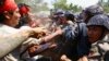 缅警方强行驱散抗议学生 数十人被捕