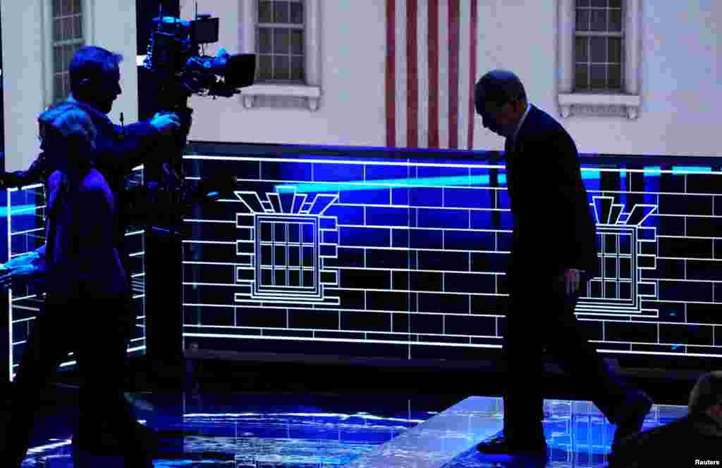 Former New York City Mayor Mike Bloomberg walks offstage at the end of the ninth Democratic 2020 U.S. Presidential candidates debate at the Paris Theater in Las Vegas, Nevada, Feb. 19, 2020.