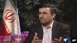 ປະທານາທິບໍດີ Mahmoud Ahmadinejad ແຫ່ງອີຣານ.
ວັນທີ 16 ຕຸລາ 2011D