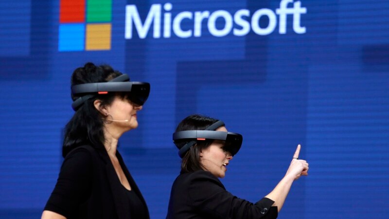 Microsoft to Make Augmented Reality Headsets for US Army