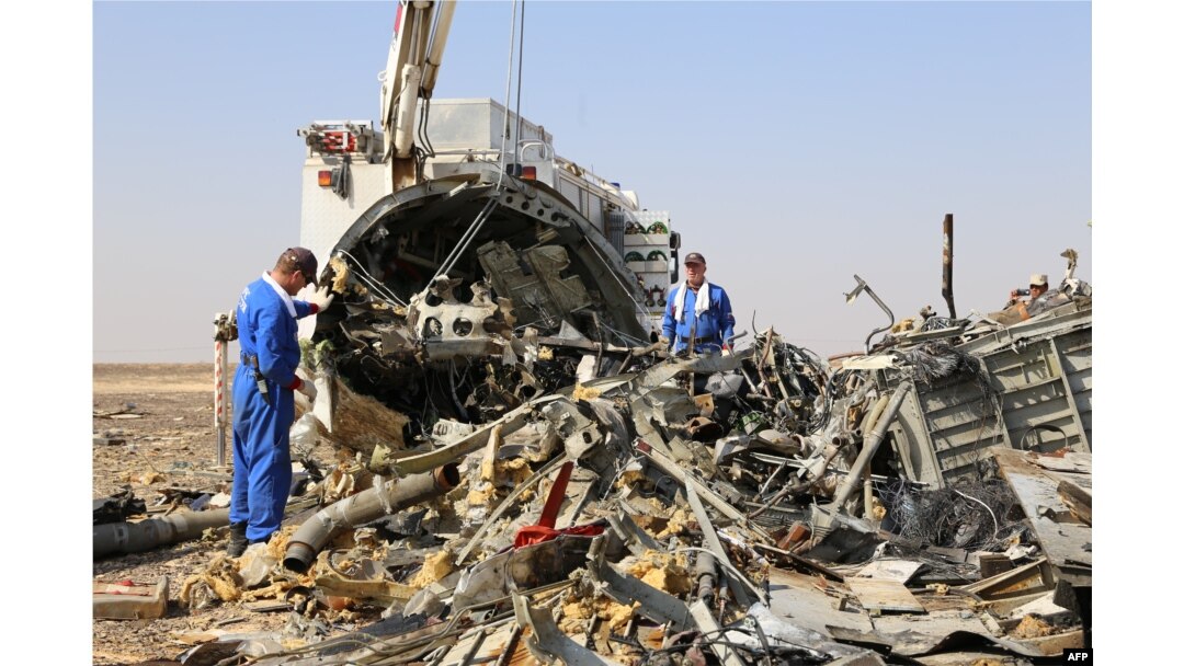Russian emergency services personnel working at the crash site of a A321 Russian airliner in Wadi al-Zolomat, a mountainous area of Egypt's Sinai Peninsula. (Russian Emergency Ministry Handout photo)