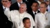 Filipina Sambut Meriah Kedatangan Paus Fransiskus