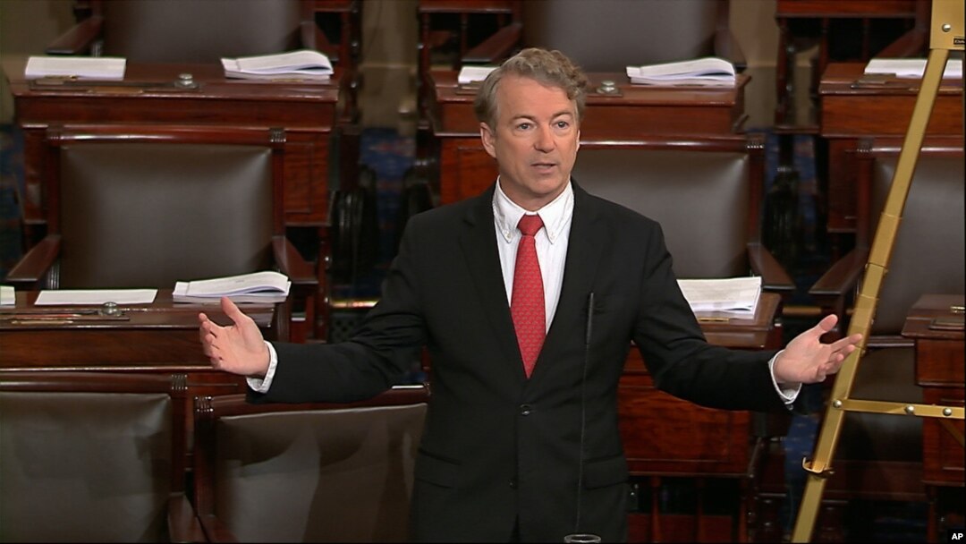 Senador republicano Rand Paul, único en su partido que ha anunciado su oposición a Mike Pompeo, director de la CIA, como Secretario de Estado.