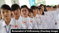 Những công nhân xuất khẩu Việt Nam ở Nhật Bản. Lao động Việt được trả công cao nhất ở đây so với công nhân đến từ các nước khác. (Ảnh chụp màn hình VnEconomy)