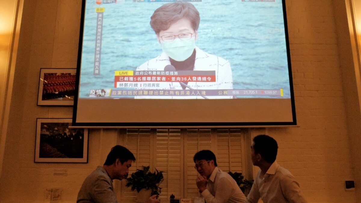 香港近日新冠病毒感染激增周三起严控人员入境