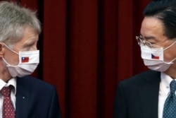 捷克參議院議長維特奇與台灣外長吳釗燮在聯合記者會上（2020年9月3日)