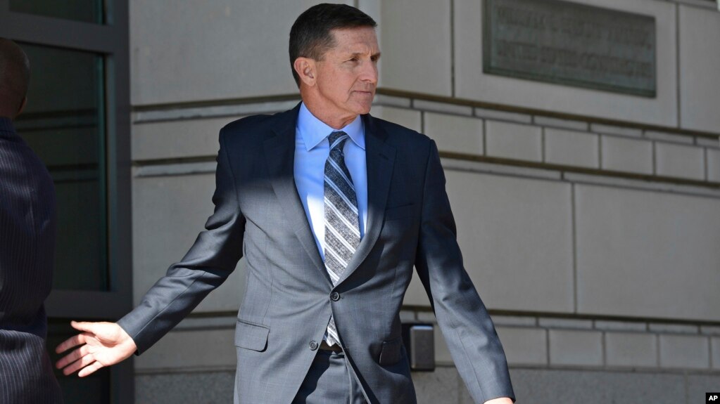 Flynn pranon fajësinë për deklarata të rreme