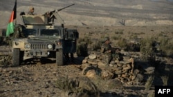 지난해 12월 아프가니스탄 정부군이 동부 낭가르하르에서 ISIL 격퇴를 위한 군사작전을 펼치고 있다.