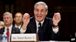 Direktur FBI, Robert Mueller memberikan kesaksian di depan Komite Kongres AS hari Rabu (19/6). 