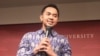 Andi Taufan Garuda Putra, saat menjadi salah satu pembicara di seminar Universitas Harvard. (Foto: Wikipedia)