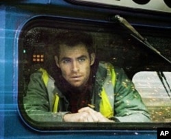 Chris Pine portrays a rookie train conductor who works with a veteran engineer to avert a major disaster in Unstoppable.