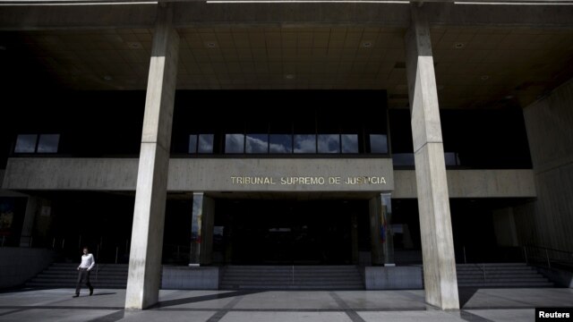 La oposición considera que impugnación de los diputados es "inconstitucional".