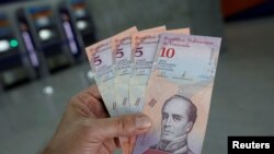 Đồng bolivar mới vừa được lưu hành