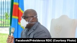 Président Félix Tshisekedi na bokutani na bakambi ya biyamba na N'Sele, Kinshasa, 20 avril 2020. (Facebook/présidence RDC)