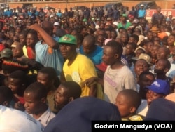 Mourners at Rufaro Stadium for Body Viewing of Former Zimbabwe President Robert Mugabe 4