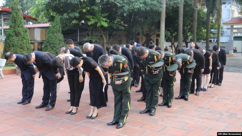 PhÃ¡i Ä‘oÃ n Trung-Viá»‡t Ä‘áº¿n viáº¿ng nghÄ©a trang liá»‡t sÄ© Trung Quá»‘c á»Ÿ Gia LÃ¢m, HÃ  Ná»™i, ngÃ y 30/9/2018.