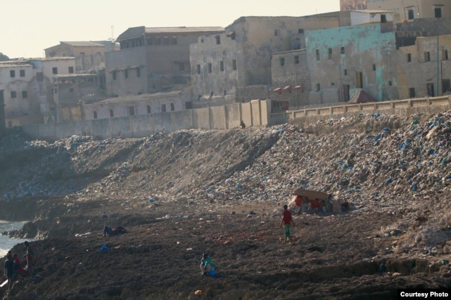 Trash heaps are seen piled up at Secundo Lido Beach in Hamarweyne, the oldest district in Somalia's capital, Mogadishu. (Courtesy - Jamal Ali)