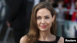 Angelina3