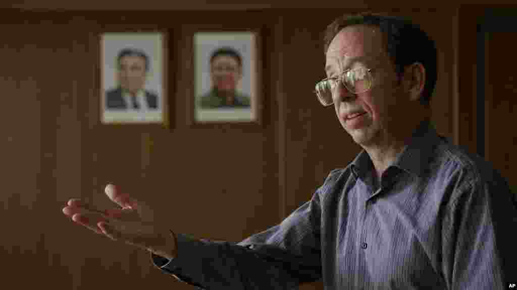 Jeffrey Fowle, an American detained in North Korea, speaks to the Associated Press in Pyongyang, Sept. 1, 2014.