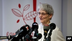 Nun Bernadette Moriau attends a press conference in Beauvais, northern France, Feb.13, 2018. 