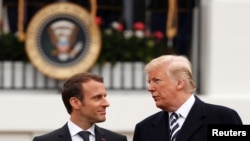En images: visite de Macron à Washington