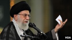 خامنه ای: هر نوع مذاکرات آینده با امریکا، تنها در چوکات موضوعات مربوط به توافقنامۀ هسته یی قدرت های جهان با ایران خواهد بود