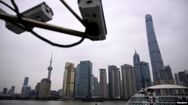 资料照：上海浦东陆家嘴金融区的监控摄像头。（2020年1月15日）