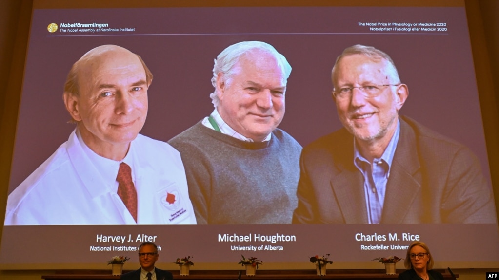 Ba nhà khoa học đoạt giải Nobel Y học năm 2020 cho công trình xác định virus viêm gan C.