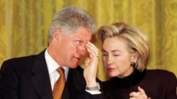 აშშ-ის 42-ე პრეზიდენტი და პირველი ლედი, ბილ და ჰილარი კლინტონები, 1999 წლის 7 იანვარი.