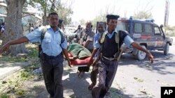 Bombing Near a Mogadishu Cafe