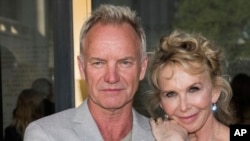 Sting dan istrinya, Trudie Styler, menghadiri American Ballet Theatre 2018 Spring Gala di Metropolitan Opera House, 21 Mei 2018, di New York.