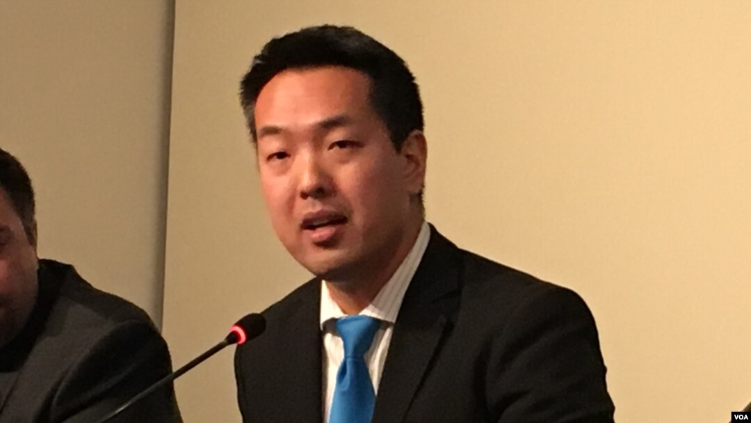全球台湾研究所资深研究员安大维(美国之音钟辰芳拍摄)