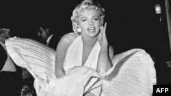 Yeni Filmlər: “My Week with Marilyn” və “Arthur Christmas”(video)