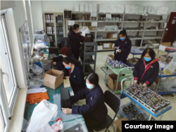 Fotografije unutrašnjosti tvornice respiratora. (Foto: Beijing Aerospace, WeChat)